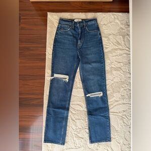 Abercrombie & Fitch Ankle Straigh Ultra high Rise Blue Denim Jeans
